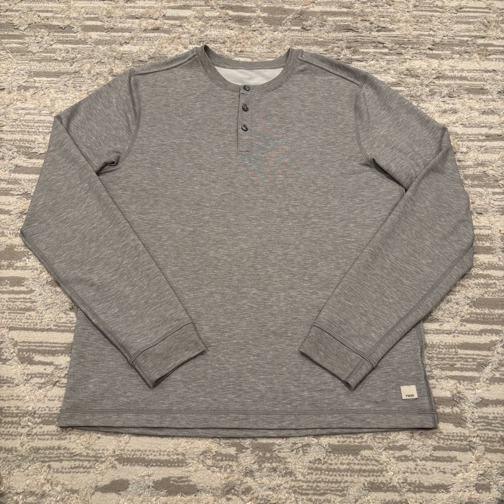 Vuori Austin Henley Men’s Medium Performance French Terry Soft Long Sleeve V175